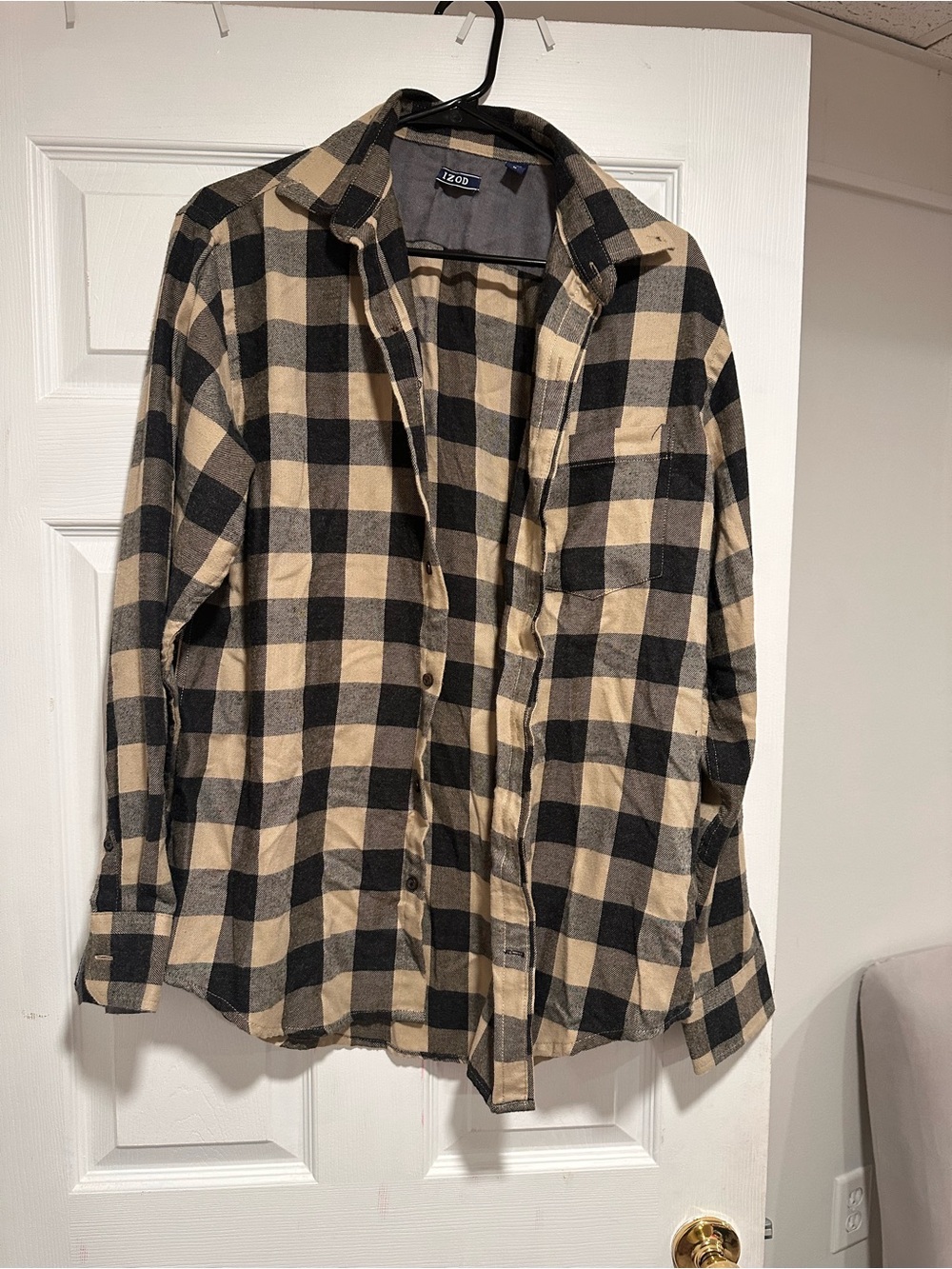 IZOD Black & Tan Plaid Lightweight Shirt Jacket
